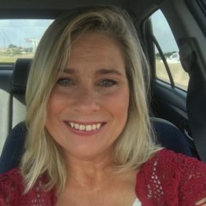 Meet your Posher, Kelli